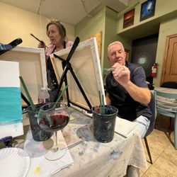 Picasso & Vino