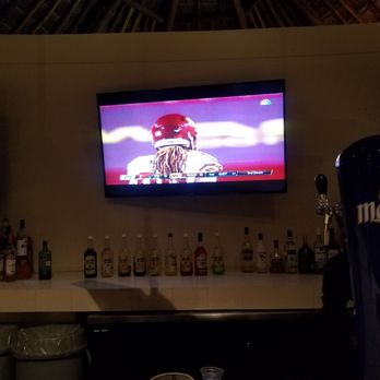 Secrets Akumal Riviera Maya - Sports bar - Hotels Near Me - Tulum, ROO