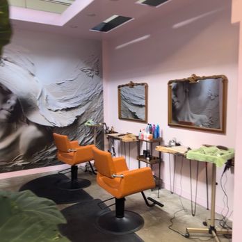 The Sage Dry Bar - One of the work station rooms - Blow Dry/Out Services Near Me - San Pedro, California