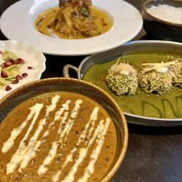 Roop Dal Saag Paneer Kofta Avocado & Garlic Raita Tandoori Cauliflower