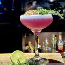 Norwood Bar & Lounge