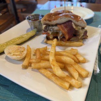 Camp Verde General Store and Restaurant - The messy burger is that exactly! Delicious - Delis Near Me - Center Point, Texas Camp Verde General Store and Restaurant - The messy burger is that exactly! Delicious - Delis Near Me - Center Point, Texas