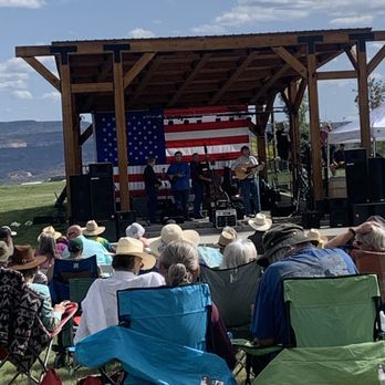 Pickin' in the Pines - Festivals Near Me Pickin' in the Pines - Festivals Near Me