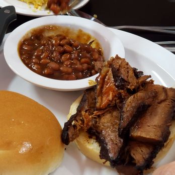 Boxer BBQ - Brisket Sandwich - Barbeque Near Me - Council Bluffs, Iowa Boxer BBQ - Brisket Sandwich - Barbeque Near Me - Council Bluffs, Iowa