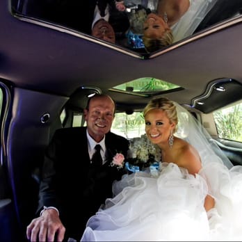 Luxor Coach Limousine - So much room for my big dress, and this was only the back of the limo. - Limos Near Me Luxor Coach Limousine - So much room for my big dress, and this was only the back of the limo. - Limos Near Me