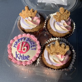 Sugah's Cookies and Cakes - Pupcakes - Bakeries Near Me Sugah's Cookies and Cakes - Pupcakes - Bakeries Near Me