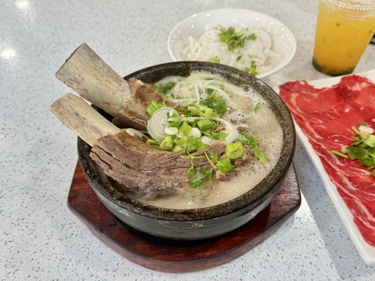 HOT STONE PHO - Rosemead by null
