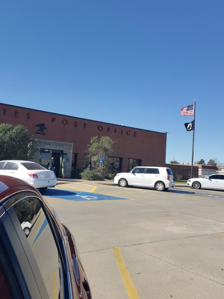 USPS POST OFFICE Updated August 2024 18 Reviews 7800 W Hefner Rd