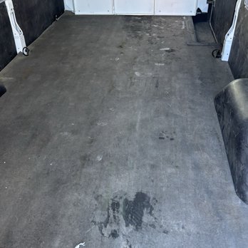 Avis Budget - Filthy. - Car Rental Near Me - Albuquerque, New Mexico