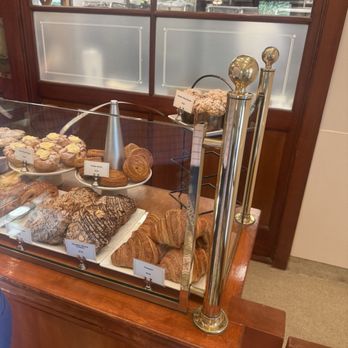 Bouchon Bakery - Breakfast pastries - Bakeries Near Me - Yountville, California