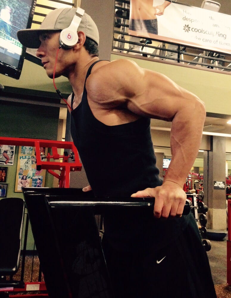 Reggie Savage Fitness Logo