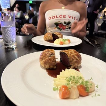 Gordon Ramsay Hell's Kitchen - Steakhouses Near Me - Stateline, Nevada