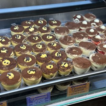 Two Sizes - Desserts Near Me - Rome, RM Two Sizes - Desserts Near Me - Rome, RM