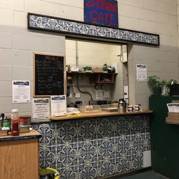 Dufferin Grove Park - Warm up area Zamboni Cafe. - Parks Near Me - Toronto, Ontario