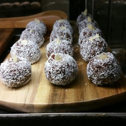 Organic Cube - Protein ball madness....yum!