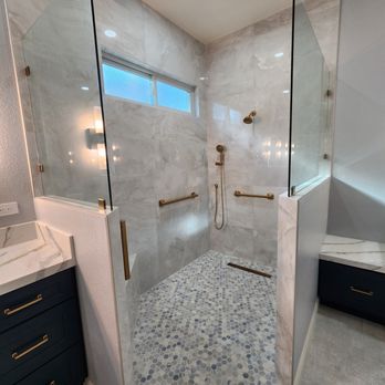 Jerezee Construction - ADA compliant roll in shower with grab bars - General Contractors Near Me - Las Vegas, Nevada