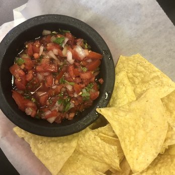 Litas Tacos - Chips and salsa - Tacos Near Me - Florence, Kentucky