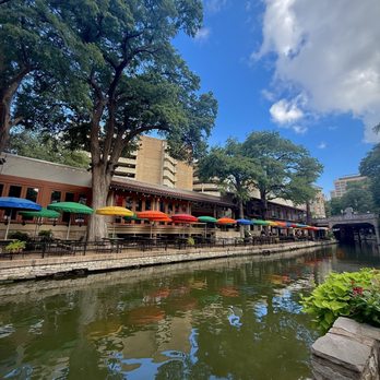 Casa Rio - Outdoor seating - Mexican Near Me - San Antonio, Texas