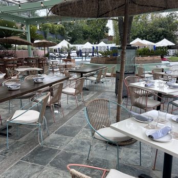 Beach House - Outdoor seating - Breakfast & Brunch Near Me - Los Angeles, California Beach House - Outdoor seating - Breakfast & Brunch Near Me - Los Angeles, California