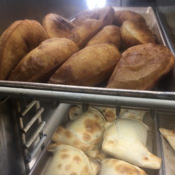 Manolo - Coffee & Tea Near Me - Miami Beach, Florida