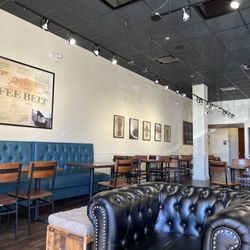 PJ's Coffee - Inside