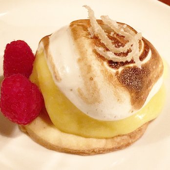 Hartleys Tavern - Double citrus tart - Bars Near Me - Prince Edward, Ontario Hartleys Tavern - Double citrus tart - Bars Near Me - Prince Edward, Ontario