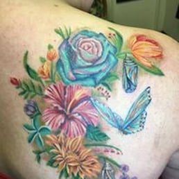 I couldn't be more happy with this art on my back. I'm so in love. I couldn't be more happy with this art on my back. I'm so in love.