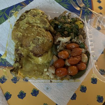 Jerusalem Chicken - Siti's chicken with vegetables and cauliflower salad - Mediterranean Near Me - Los Angeles, California Jerusalem Chicken - Siti's chicken with vegetables and cauliflower salad - Mediterranean Near Me - Los Angeles, California