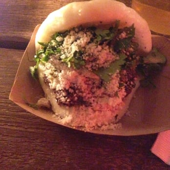 Bao Bar - Pork Bun - Street Vendors Near Me - London, XGL