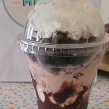 Moo Moo Mia - Brownie sundae delivered to my door - Ice Cream & Frozen Yogurt Near Me - Montrose, California