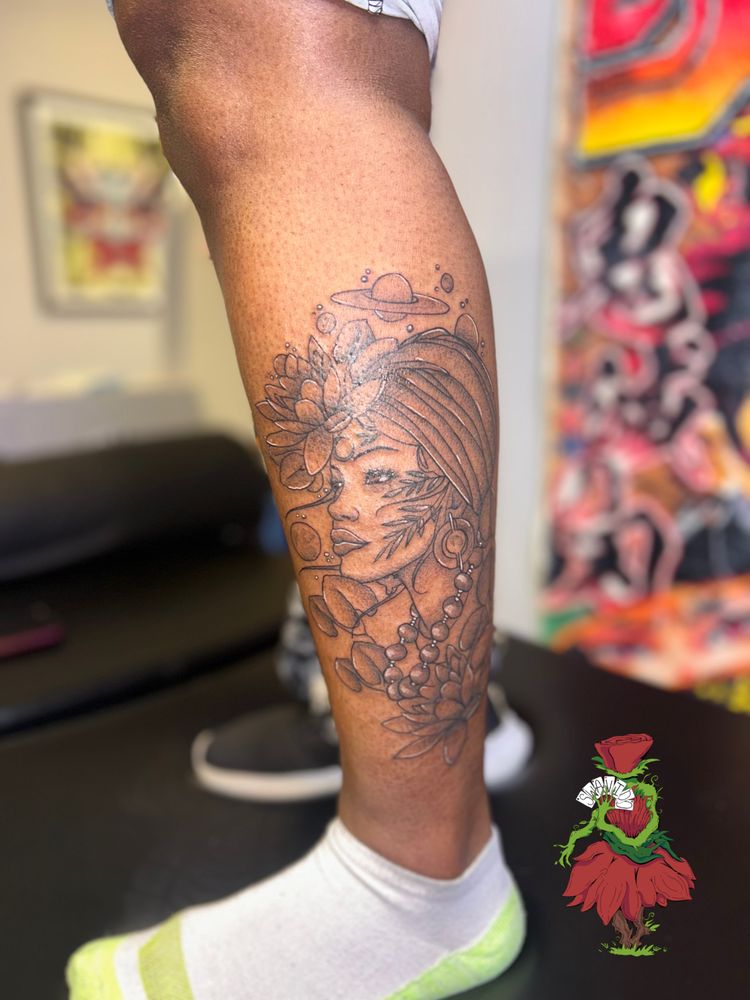 Swavido Tattoos Logo