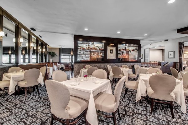 Oliver's Restaurant by null