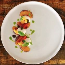 Mirepuá - Charred Peach Salad