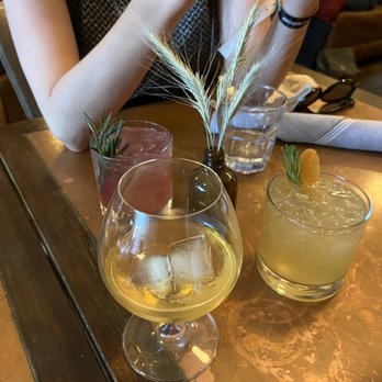 Union - Couple cocktails and a 12 Yr old glenlivet - French Near Me - Toronto, Ontario