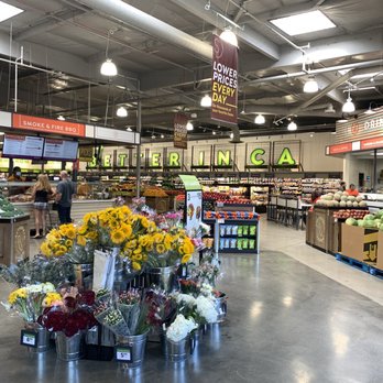 Lucky - Fresh flowers, produce, beer & wine bar - Grocery Near Me - Pleasanton, California Lucky - Fresh flowers, produce, beer & wine bar - Grocery Near Me - Pleasanton, California