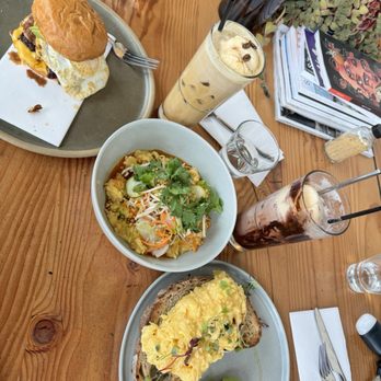 Proud Mary - Scrambled Egg Roti Eggs on Toast Breakfast Burger - Breakfast & Brunch Near Me - Austin, Texas Proud Mary - Scrambled Egg Roti Eggs on Toast Breakfast Burger - Breakfast & Brunch Near Me - Austin, Texas
