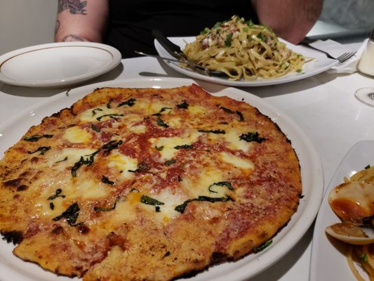 Elio Pizzeria Ristorante by null