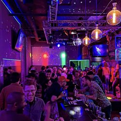 Summer Bar & Lounge