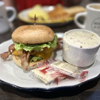 Huck - Breakfast & Brunch Near Me - Wenatchee, Washington Huck - Breakfast & Brunch Near Me - Wenatchee, Washington