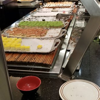 Sushi On - Mini cakes. Oreo was really good. - Sushi Bars Near Me - Fairfax, Virginia Sushi On - Mini cakes. Oreo was really good. - Sushi Bars Near Me - Fairfax, Virginia