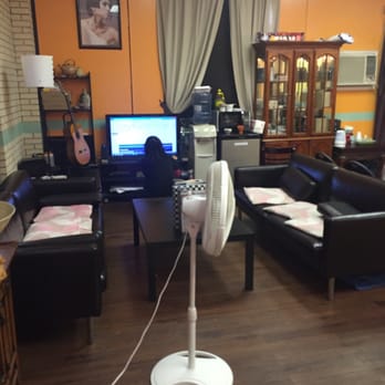 J J Beauty Salon - Waiting corner - Hair Salons Near Me - Houston, Texas J J Beauty Salon - Waiting corner - Hair Salons Near Me - Houston, Texas