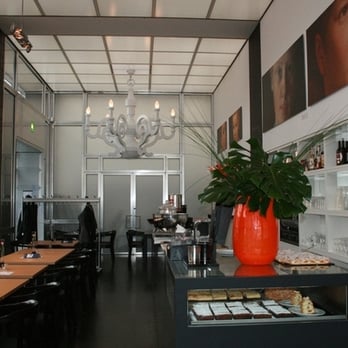 Wallraf-Richartz-Cafe - Cafes Near Me - Cologne, NW Wallraf-Richartz-Cafe - Cafes Near Me - Cologne, NW