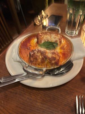 Gola Osteria Restaurant & Catering by null