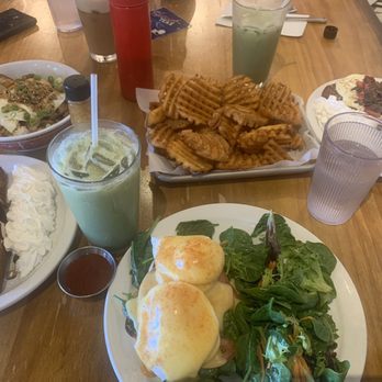 Egghead Cafe - Coffee & Tea Near Me - Honolulu, Hawaii