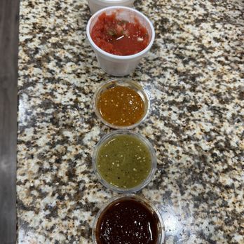 El Colima mexican Grill - From non spicy, to medium to spicy! Variety of salsas! - Mexican Near Me - Jurupa Valley, California