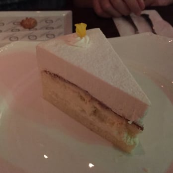 Caffe Concerto - Very light cheesecake. - Pizza Near Me - Los Angeles, California