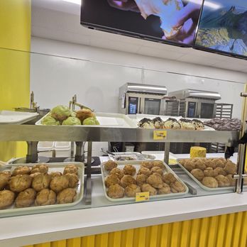 Beard Papa’s - Desserts Near Me - San Diego, California Beard Papa’s - Desserts Near Me - San Diego, California