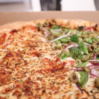 Pizza Salvatoré - Pizza Near Me - Saint-nicolas, Quebec Pizza Salvatoré - Pizza Near Me - Saint-nicolas, Quebec