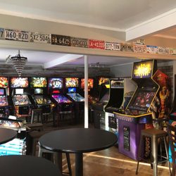 Fairhope Pins & Pints