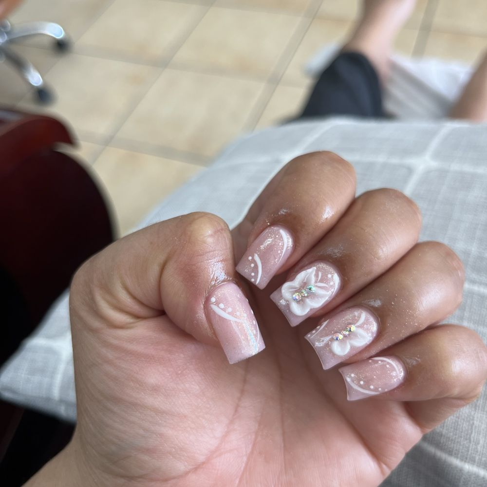 Manicure Manicure